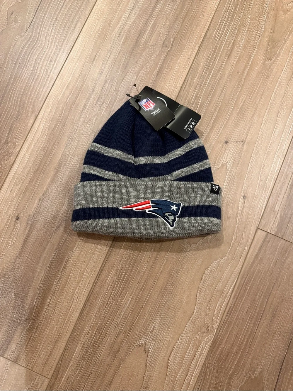 NE Patriots Navy/Gray Cuffed Knit Beanie
